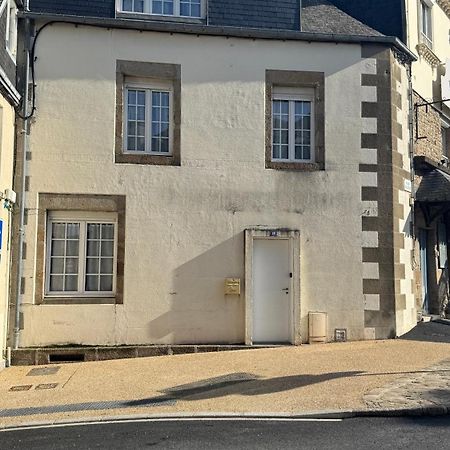 Petite Maison De Ville Avranches Bagian luar foto